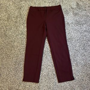 White House Black Market slim ankle ponte sz 2